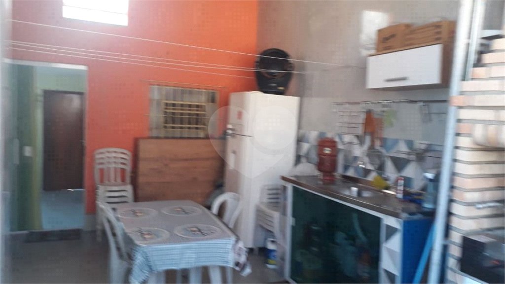 Casa à venda com 2 quartos no condomínio Estrada Lázaro Amâncio de Barros,117, São Paulo - SP