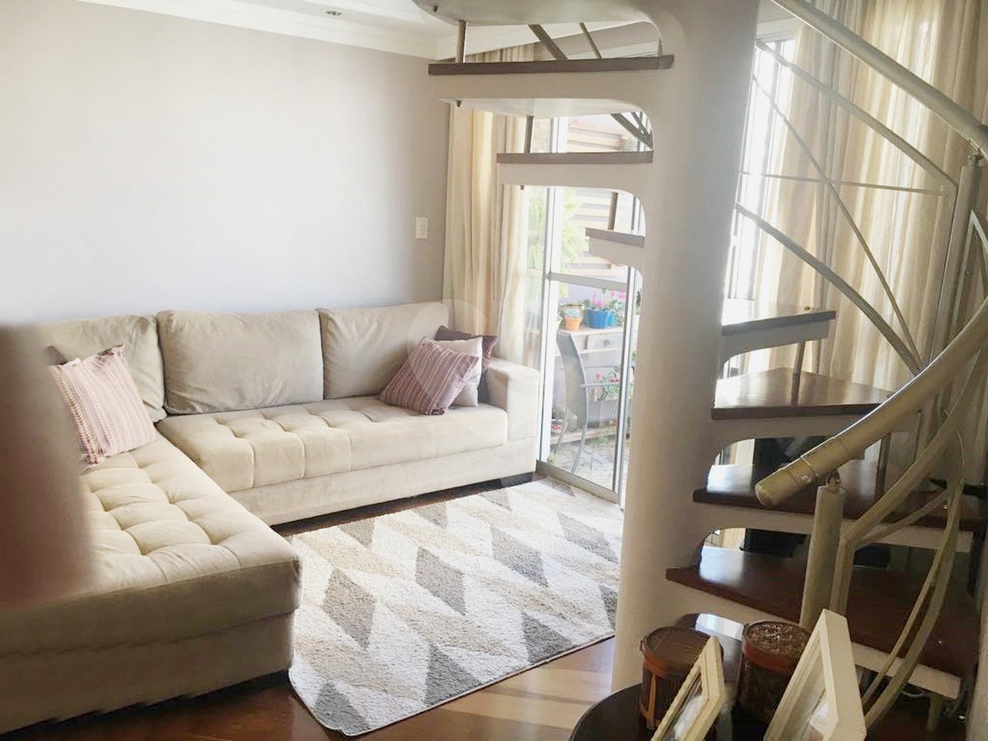Cobertura à venda com 3 quartos, sendo 1 suíte, em Vila Guilherme, São Paulo, SP