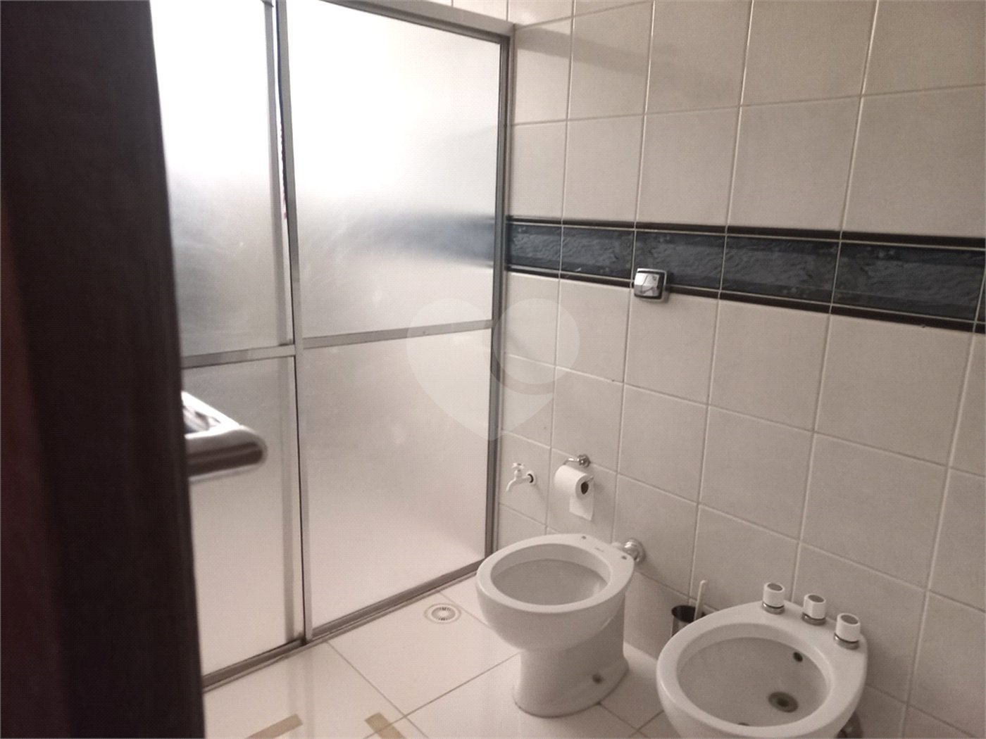 Casa à venda com 3 quartos, sendo 2 suítes, em Morumbi, São Paulo, SP