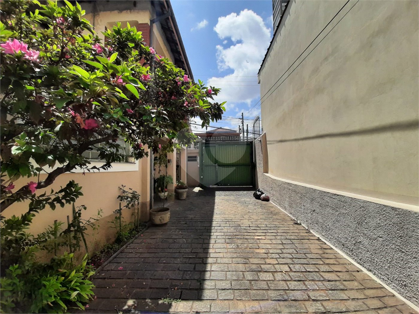 Sobrado à venda com 5 quartos, sendo 1 suíte, em Santana, São Paulo, SP