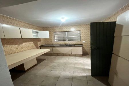 Sobrado à venda com 3 quartos em Americanópolis, São Paulo, SP
