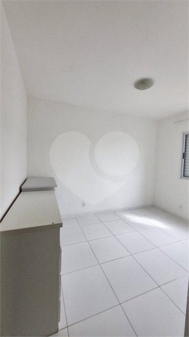 Apartamento para alugar com 2 quartos, sendo 1 suíte,  em Vila Mogilar, Mogi das Cruzes, SP