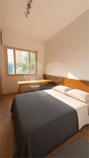Apartamento à venda com 2 quartos, sendo 1 suíte, em Pinheiros, São Paulo, SP