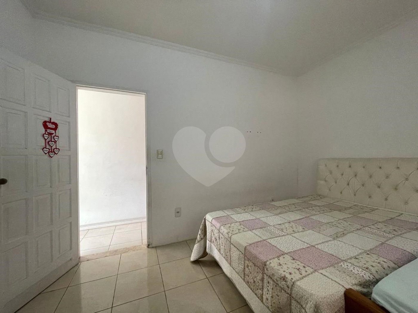 Casa à venda com 4 quartos em Santa Cruz, Rio de Janeiro, RJ