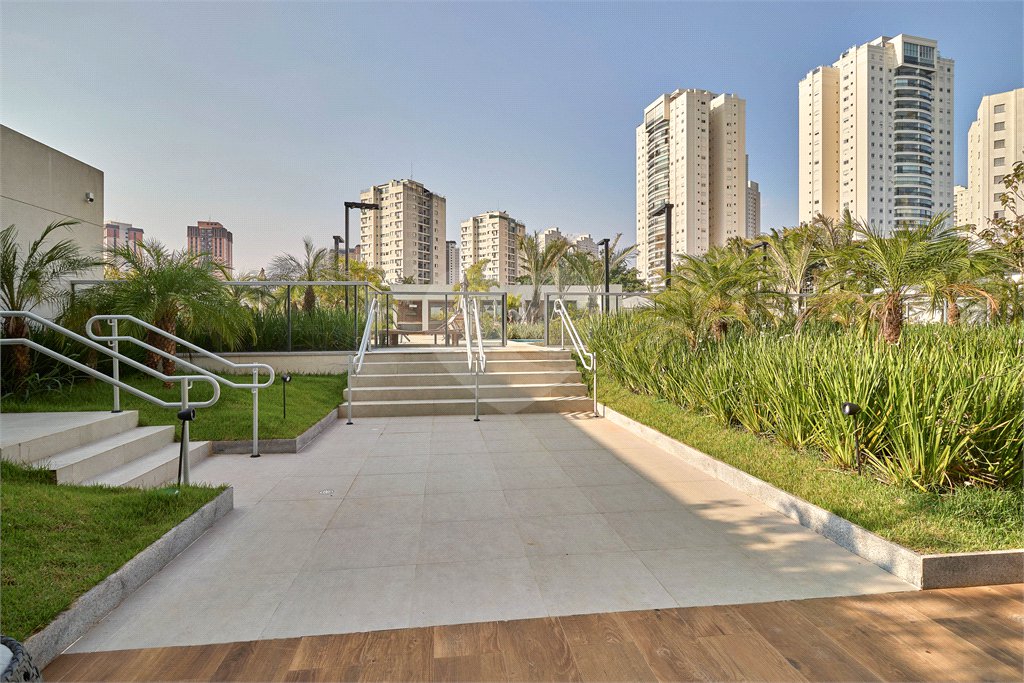 Apartamento à venda com 3 suítes em Jardim Marajoara, São Paulo, SP