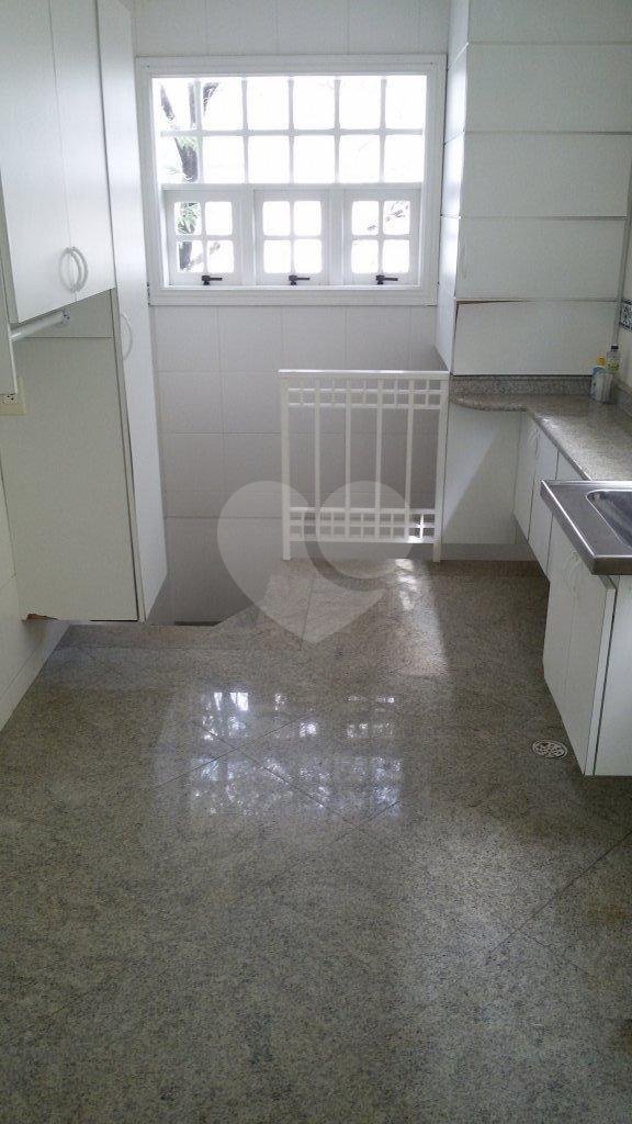 Casa à venda ou para alugar com 4 suítes no condomínio Chácara Francesa, São Paulo - SP