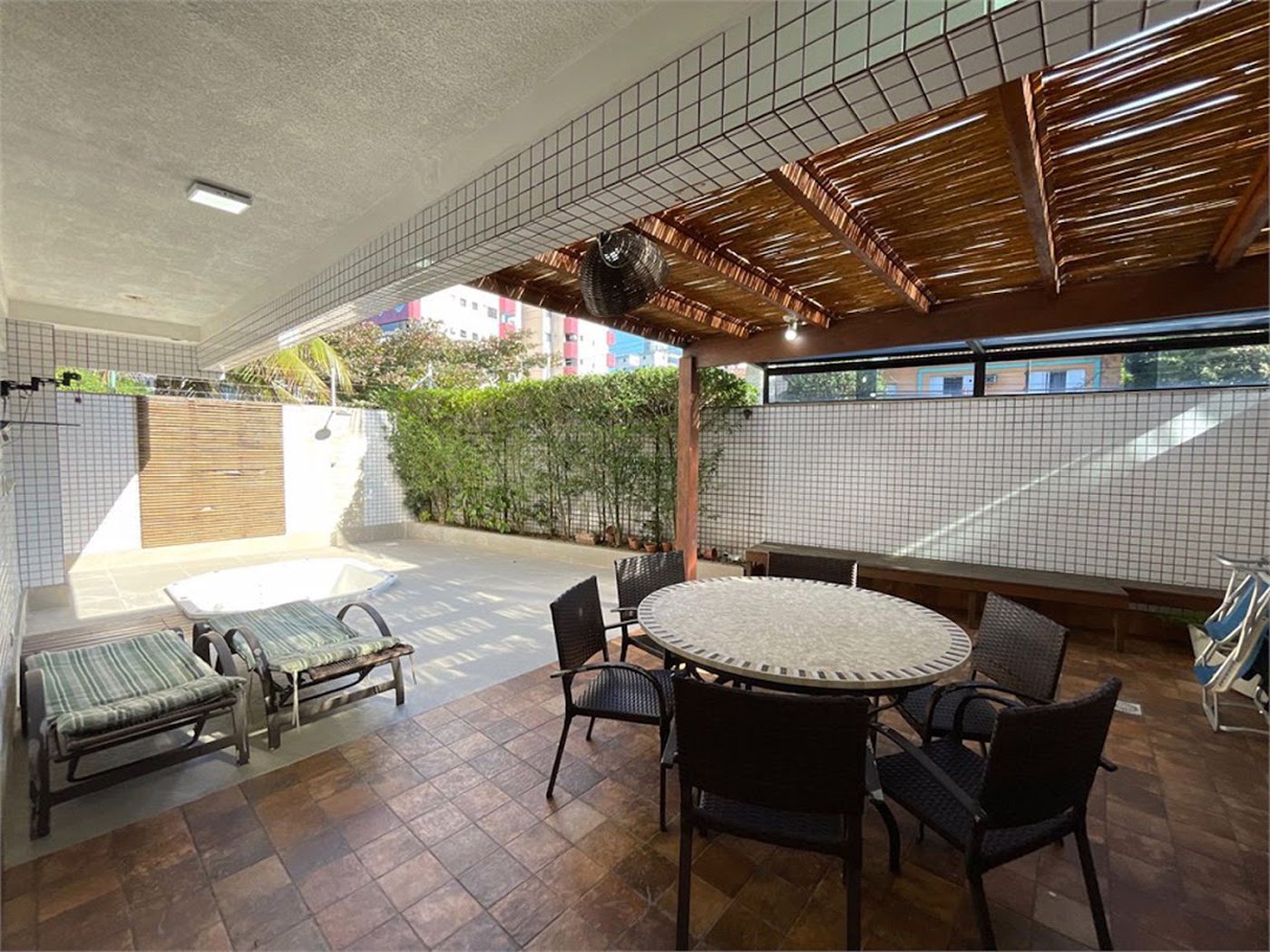 Apartamento com 2 dormitórios, 80 m² - venda por R$ 1.400.000,00 ou aluguel por R$ 7.300,00 - Jardim Las Palmas - Guarujá/SP