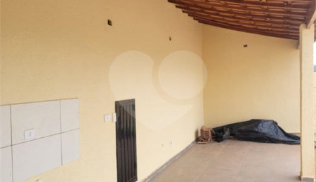 Casa à venda com 3 quartos, sendo 1 suíte,  no condomínio Mirante da Mantiqueira I, Mairiporã - SP