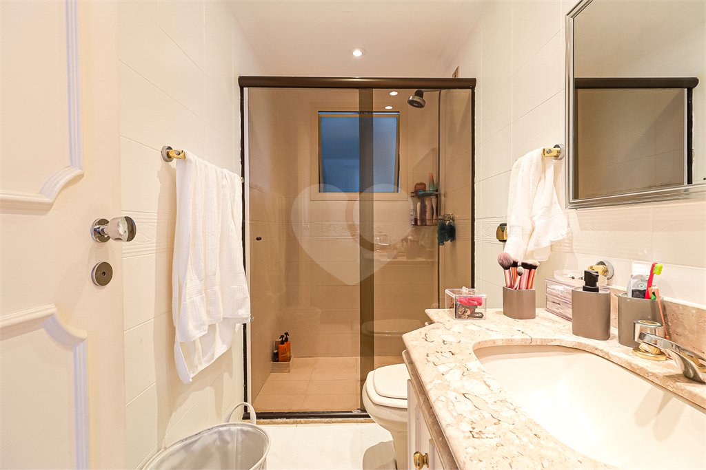 Apartamento à venda com 4 quartos, sendo 2 suítes, em Vila Morumbi, São Paulo, SP