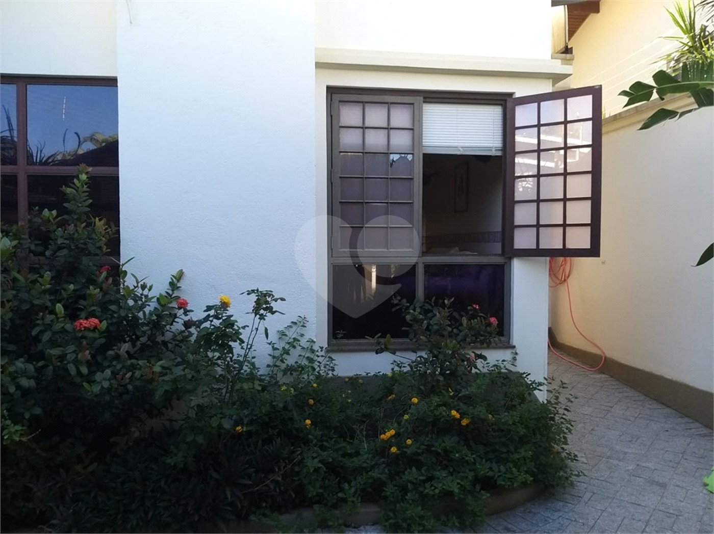Casa à venda com 3 quartos, sendo 1 suíte, em Vila Gardênia, Atibaia, SP
