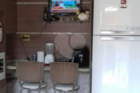 Casa à venda com 3 quartos, sendo 1 suíte, em Jardim Universo, Mogi das Cruzes, SP