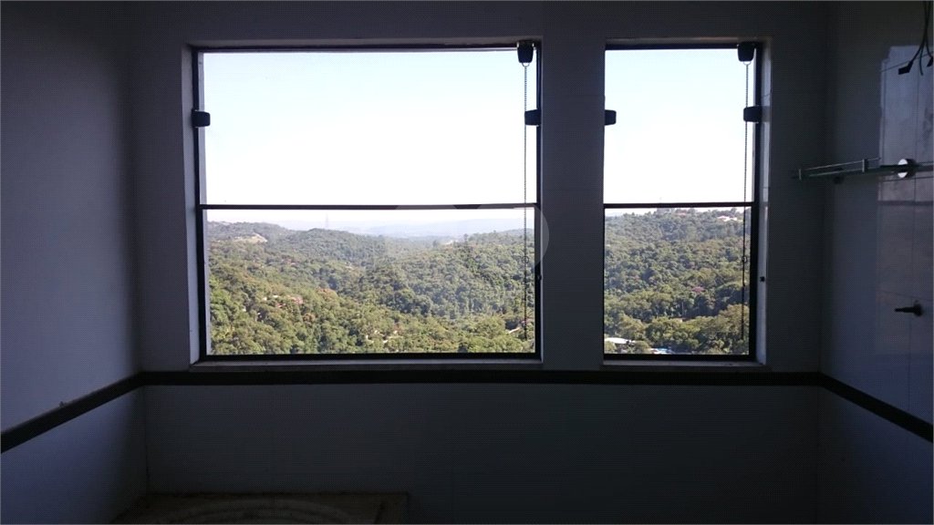 Casa à venda com 5 suítes no condomínio Alpes da Cantareira, Mairiporã - SP