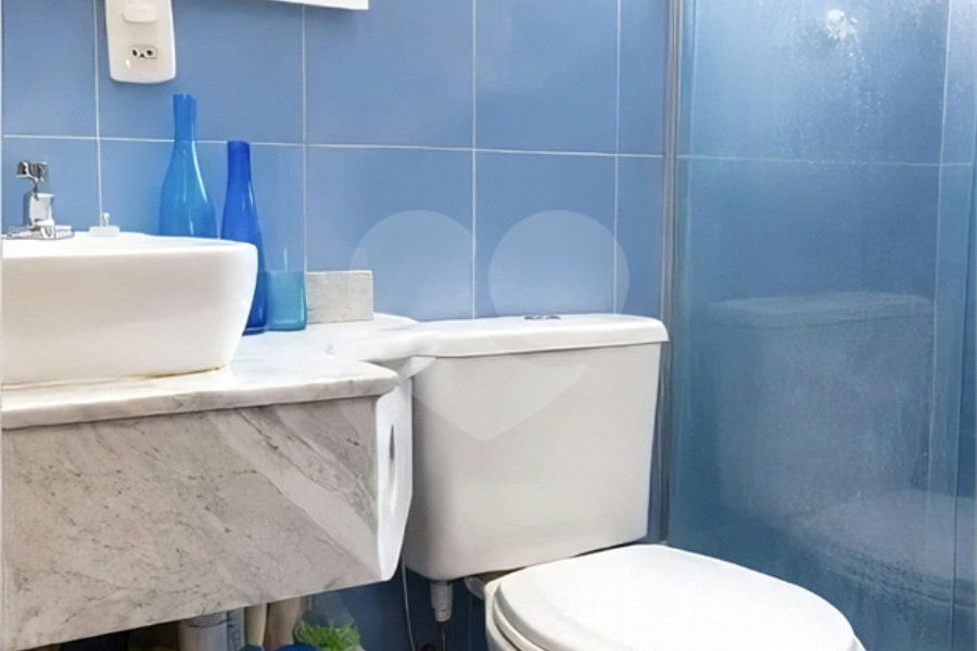 Casa à venda com 3 quartos, sendo 1 suíte, no condomínio Morada do Horto, São Paulo - SP