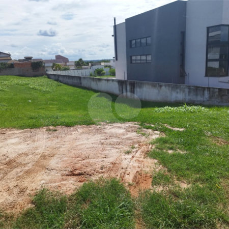 Terreno à venda no condomínio Mont Serrat, Salto - SP