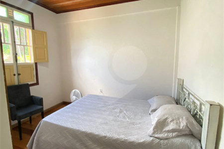 Casa à venda com 4 suítes no condomínio São Joaquim, Vinhedo - SP