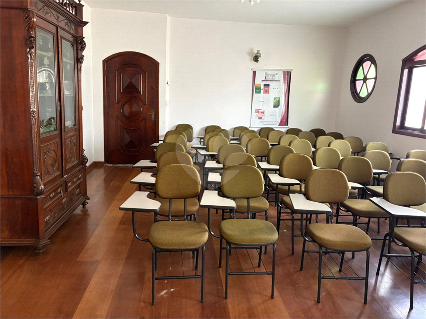 Sobrado à venda com 3 suítes em Mirandópolis, São Paulo, SP