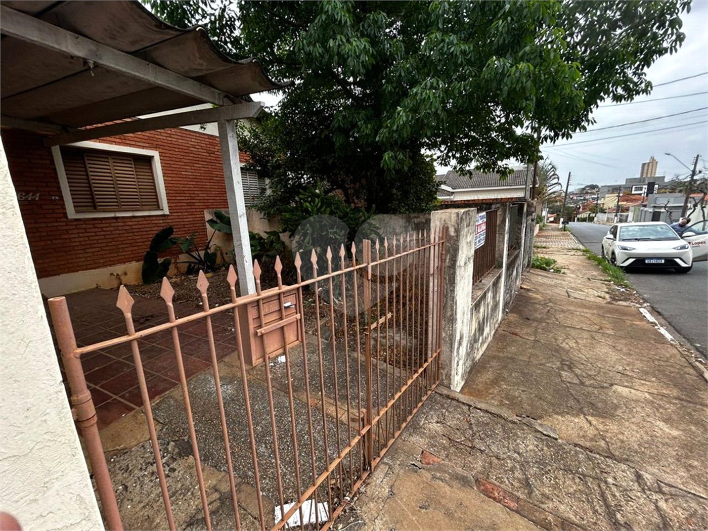 Casa à venda com 4 quartos, sendo 2 suítes,  em Vila São José, Itapetininga, SP