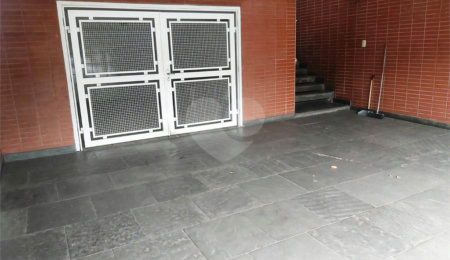 Sobrado à venda com 3 quartos em Jardim Japão, São Paulo, SP