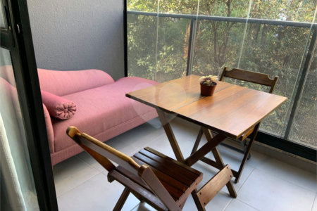 Apartamento à venda ou para alugar com 1 quarto em Pinheiros, São Paulo, SP