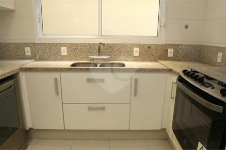 Casa à venda com 4 suítes no condomínio Residencial Morumbi, São Paulo - SP