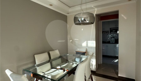 Apartamento à venda com 3 quartos, sendo 1 suíte,  em Vila Dom Pedro II, São Paulo, SP