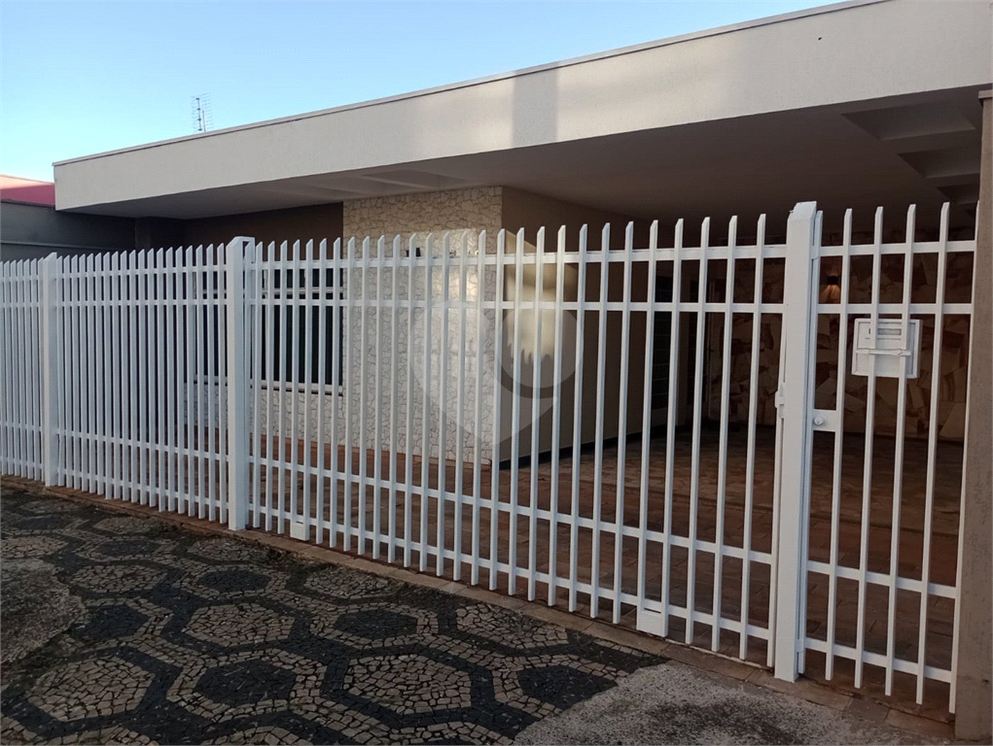 Casa à venda com 4 quartos, sendo 1 suíte, em Vila Rosa, Itapetininga, SP