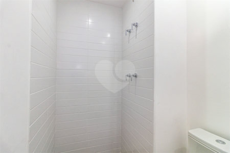 Apartamento à venda com 3 quartos, sendo 1 suíte,  em Vila Anastácio, São Paulo, SP