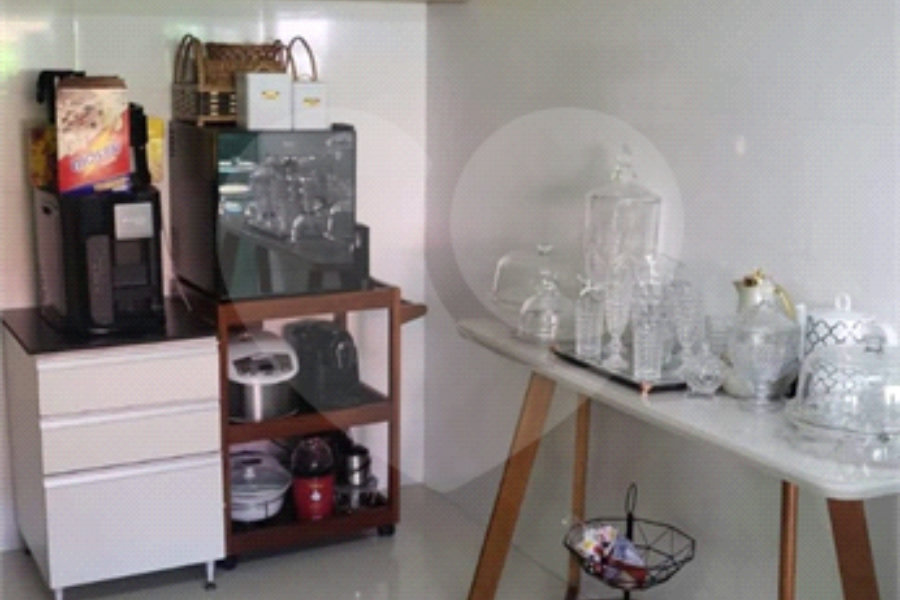 Casa Térrea à venda com 7 quartos, sendo 1 suíte, em Vila Paulicéia, São Paulo, SP