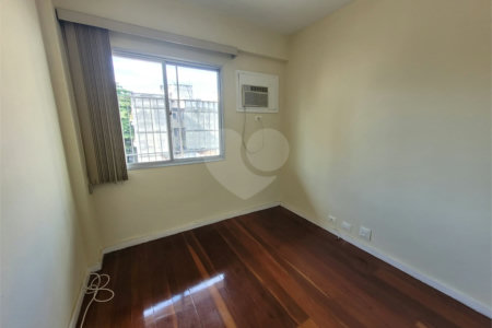Apartamento à venda com 3 quartos, sendo 1 suíte,  em Tijuca, Rio de Janeiro, RJ