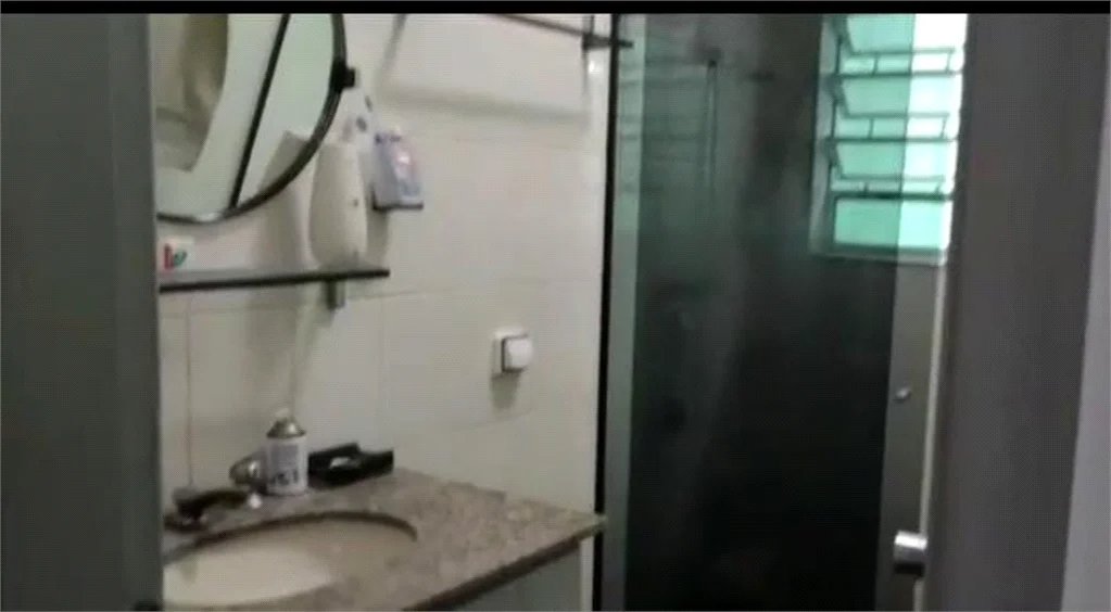 Casa Térrea à venda com 6 quartos em Jardim Rosana, São Paulo, SP
