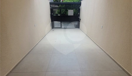 Sobrado à venda com 2 suítes em Vila Guilherme, São Paulo, SP