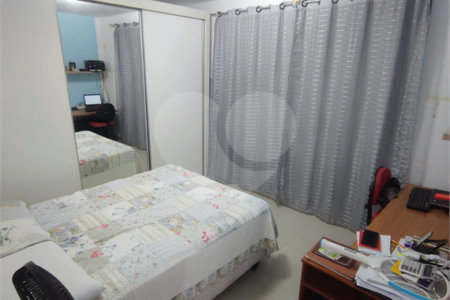 Casa à venda com 3 suítes no condomínio Atlantico Sul, Rio de Janeiro - RJ