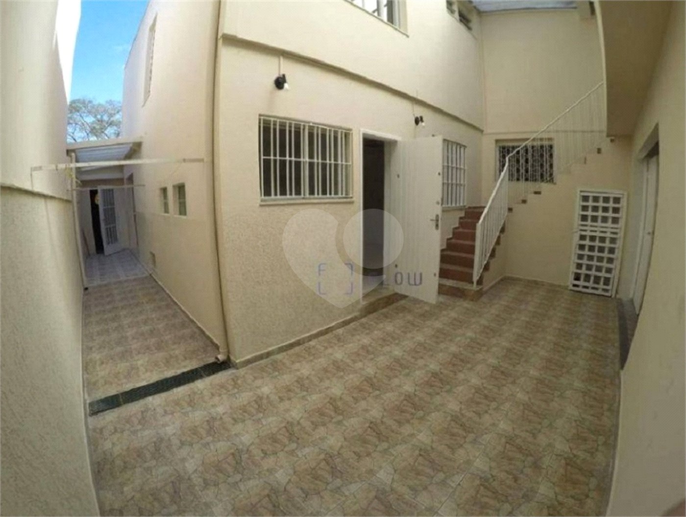 Sobrado à venda com 3 quartos, sendo 1 suíte,  em Planalto Paulista, São Paulo, SP