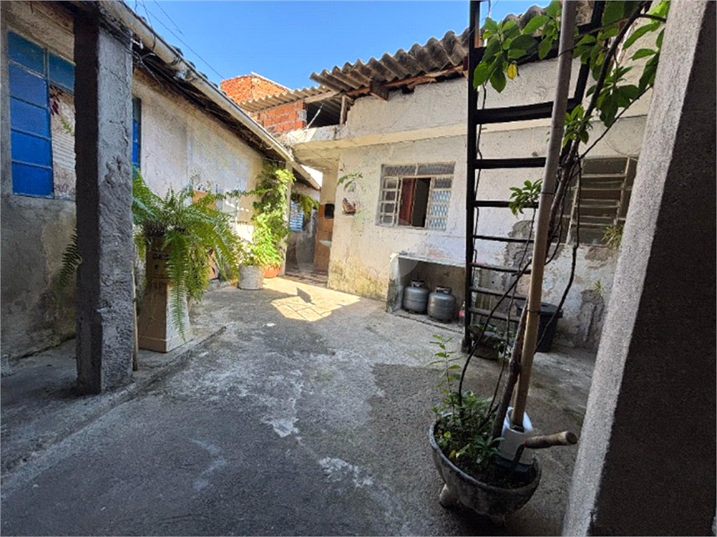 Casa à venda com 2 quartos em Jardim Santa Mena, Guarulhos, SP
