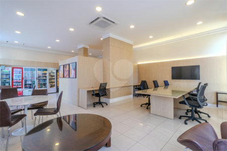 Apartamento à venda com 4 quartos, sendo 2 suítes, em Jardim Marajoara, São Paulo, SP