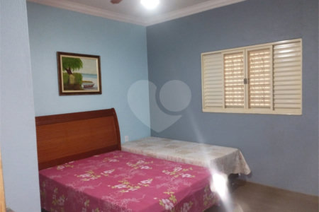 Casa à venda com 6 quartos, sendo 4 suítes, no condomínio Chácara Hipica, Ribeirão Preto - SP