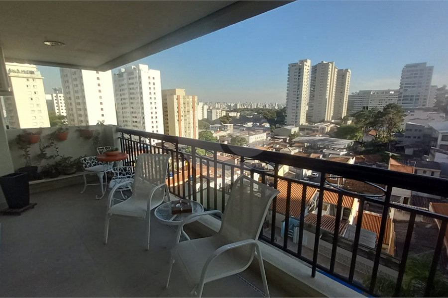 Apartamento à venda com 4 quartos, sendo 3 suítes, em Santana, São Paulo, SP