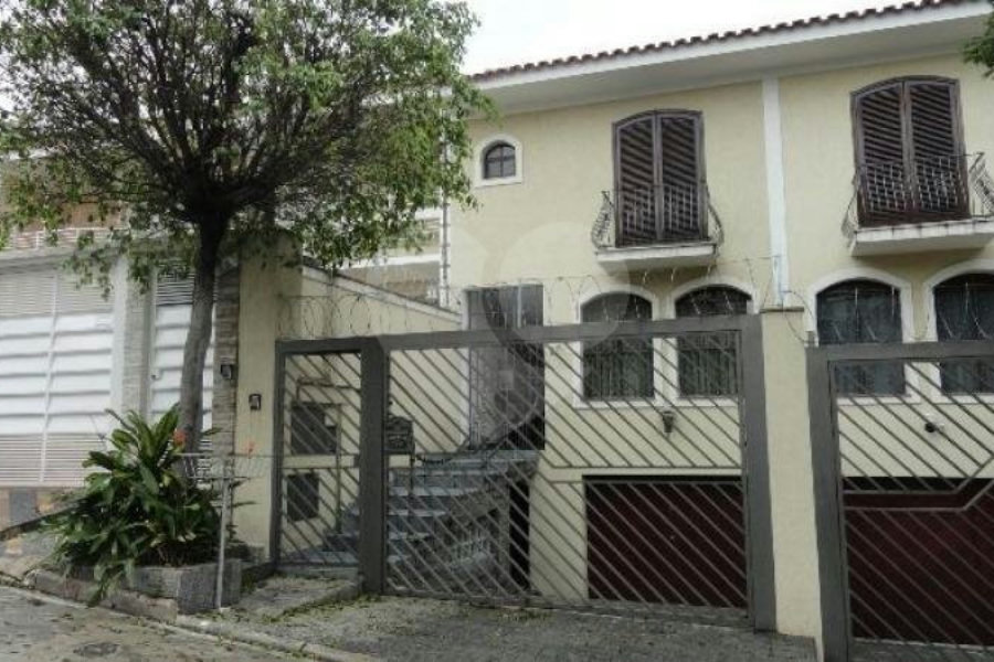 Sobrado à venda com 3 quartos, sendo 2 suítes, em Água Fria, São Paulo, SP