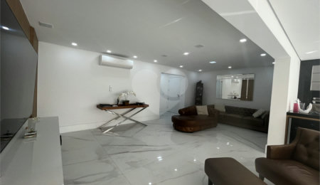 Apartamento à venda com 2 suítes em Barra Funda, São Paulo, SP