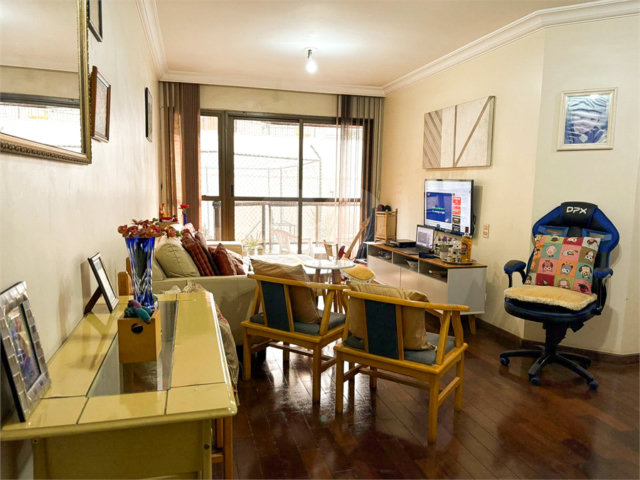 Apartamento à venda com 3 quartos, sendo 1 suíte,  em Jabaquara, São Paulo, SP
