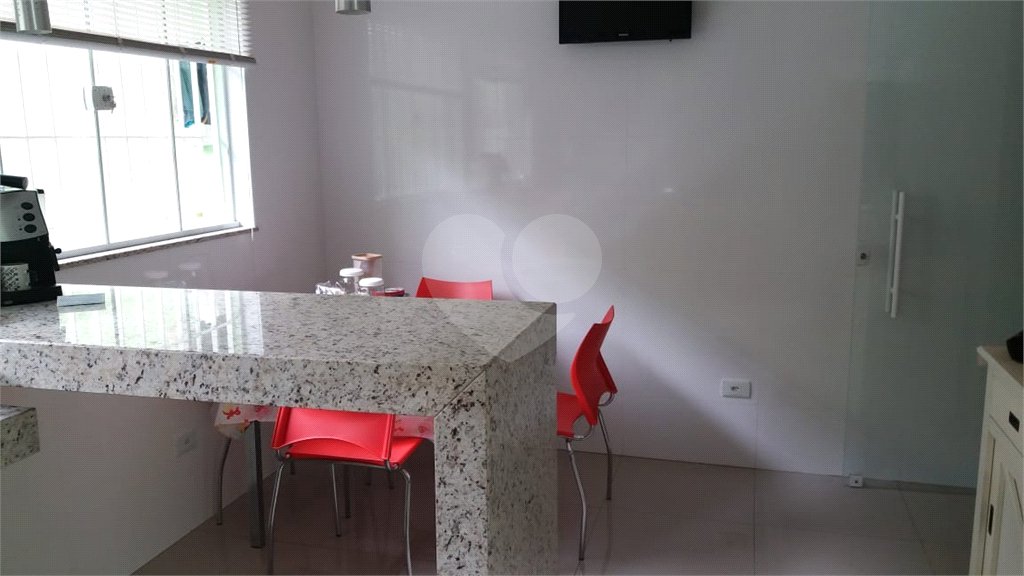 Casa à venda com 3 quartos, sendo 1 suíte, em Nova Cerejeira, Atibaia, SP