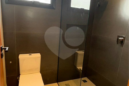 Casa à venda com 4 suítes no condomínio Portal dos Bandeirantes, Salto - SP