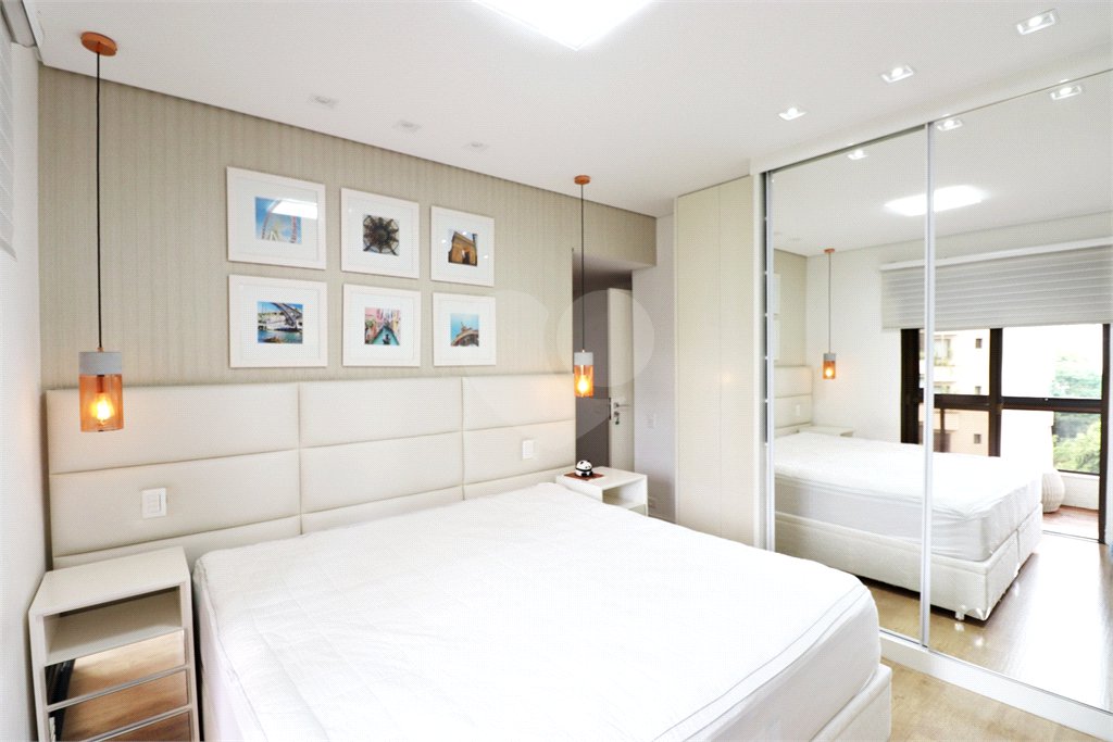 Apartamento à venda com 5 quartos, sendo 2 suítes, em Santana, São Paulo, SP