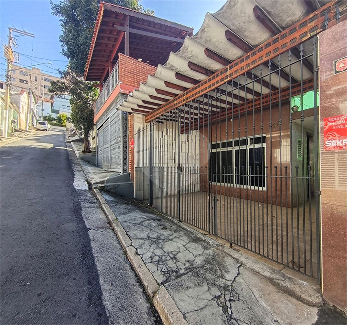 Sobrado à venda com 3 quartos em Chora Menino, São Paulo, SP
