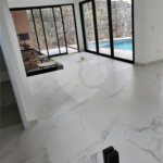 Casa à venda com 3 suítes no condomínio Hills, Arujá - SP