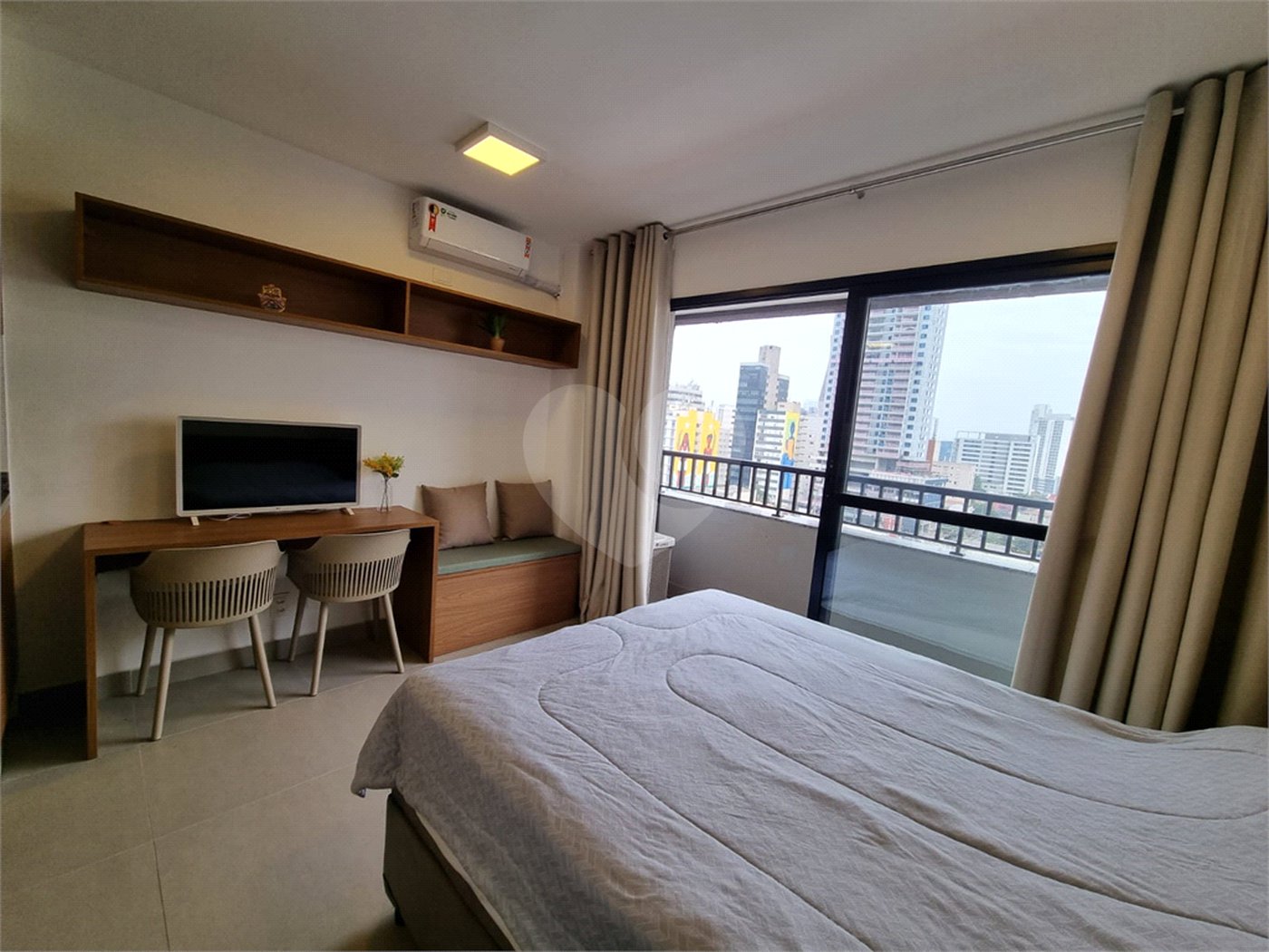 Apartamento à venda ou para alugar com 1 quarto em Pinheiros, São Paulo, SP