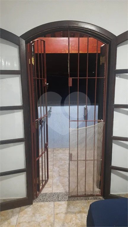 Sobrado à venda com 3 quartos, sendo 1 suíte, em Tremembé, São Paulo, SP