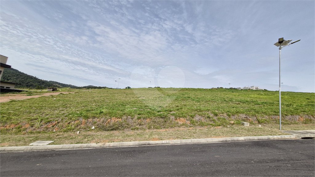 Terreno à venda no condomínio Portal Lamis I, Atibaia - SP