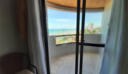 Apartamento à venda com 2 quartos, sendo 1 suíte,  em Vera Cruz, Mongaguá, SP