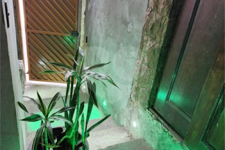 Sobrado à venda ou para alugar com 3 quartos, sendo 13 suítes, em Jardim São Paulo(zona Norte), São Paulo, SP
